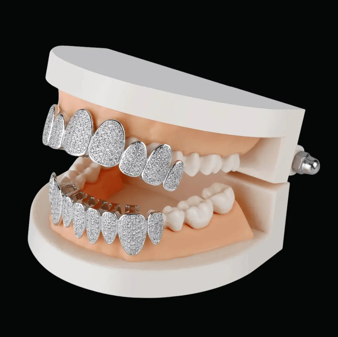 Punk Teeth Caps Iced Out Grillz - Cartice™LuxuryJewelryGoldSilverWatchBraceletNecklaceChainIced-outCubanMoissaniteTarnish-freeStainlessDurablePremiumShinePlatedStatementDiamondAffordable